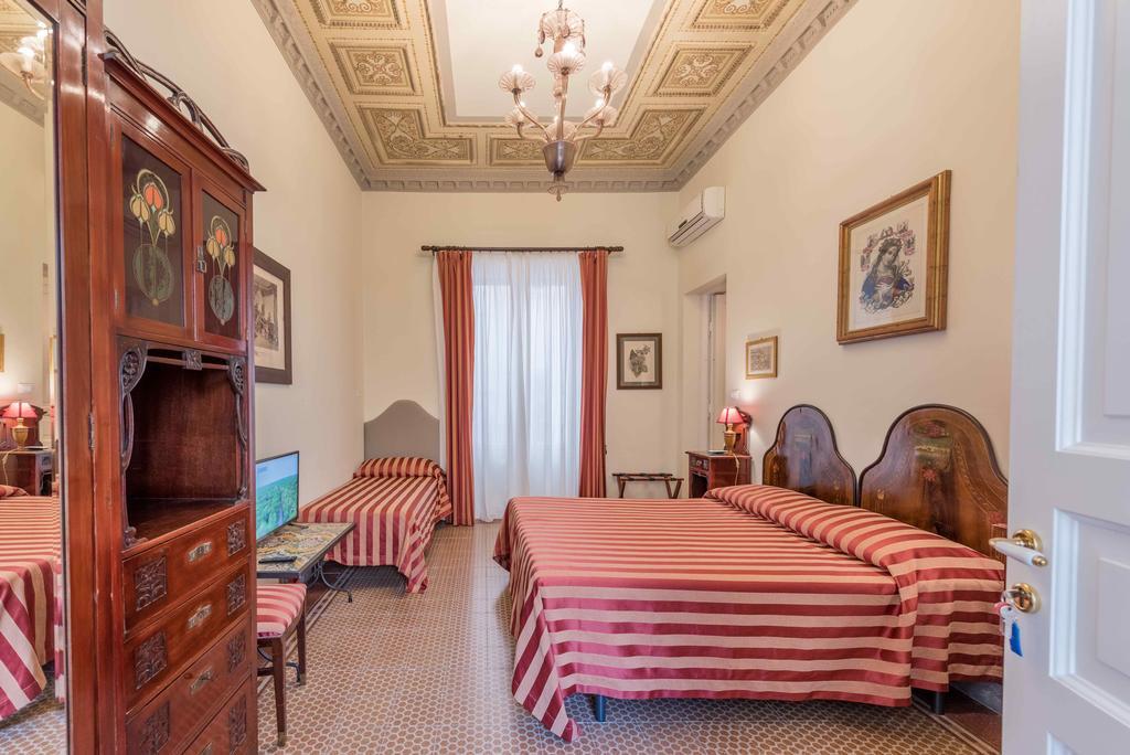Palazzo Benso Bed and Breakfast Palermo Buitenkant foto