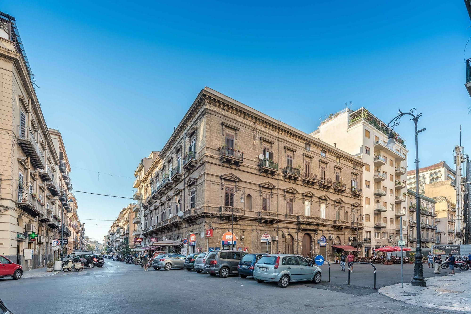 Palazzo Benso Bed and Breakfast Palermo Buitenkant foto