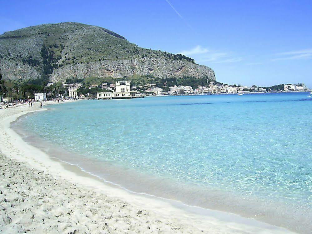 Palazzo Benso Bed and Breakfast Palermo Buitenkant foto
